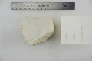 Priceite (48002891973).jpg