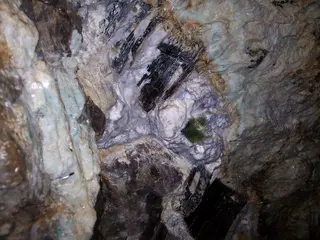 Prosopite in situ 1.JPG