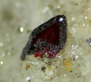 Pucherite-120473.jpg
