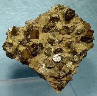 Pyrosmalite-(Fe)-172415.jpg