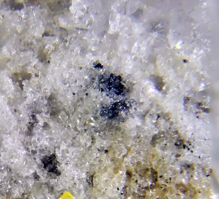 Arsenmarcobaldiite.jpg