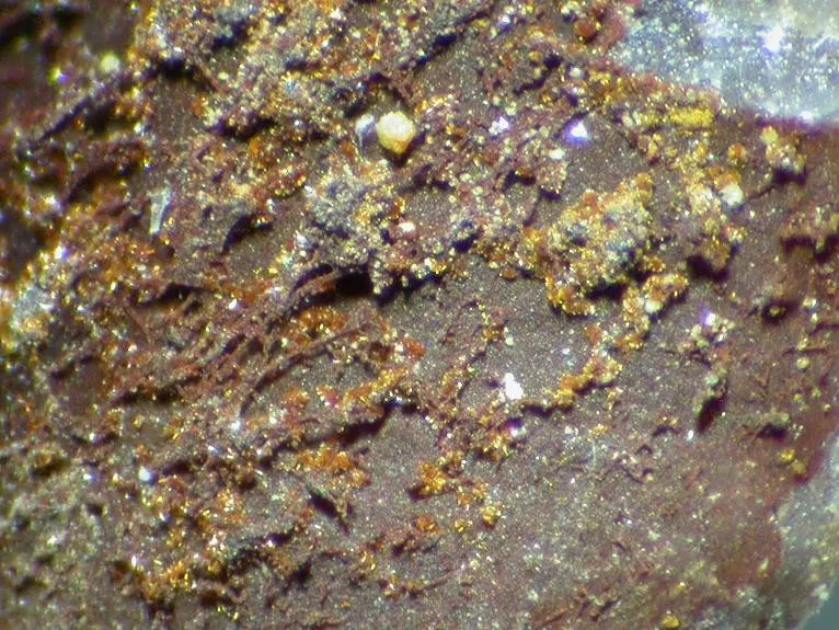 Rusakovite-107520.jpg