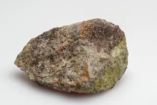 Pucherit, Schumacherit - Pucherschacht, Schneeberg, Sachsen.jpg