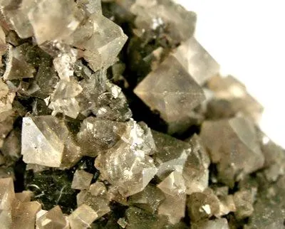 Senarmontite-242475.jpg