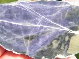 Spurrite-468690.jpg