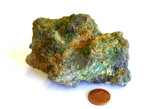 Stetefeldtite and Stephanite 02.jpg