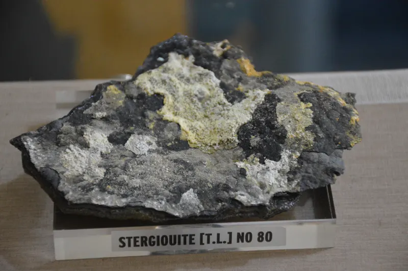 Stergiouite.jpg