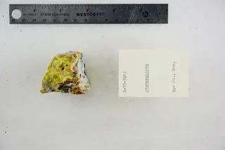 Stetefeldtite (48522681602).jpg