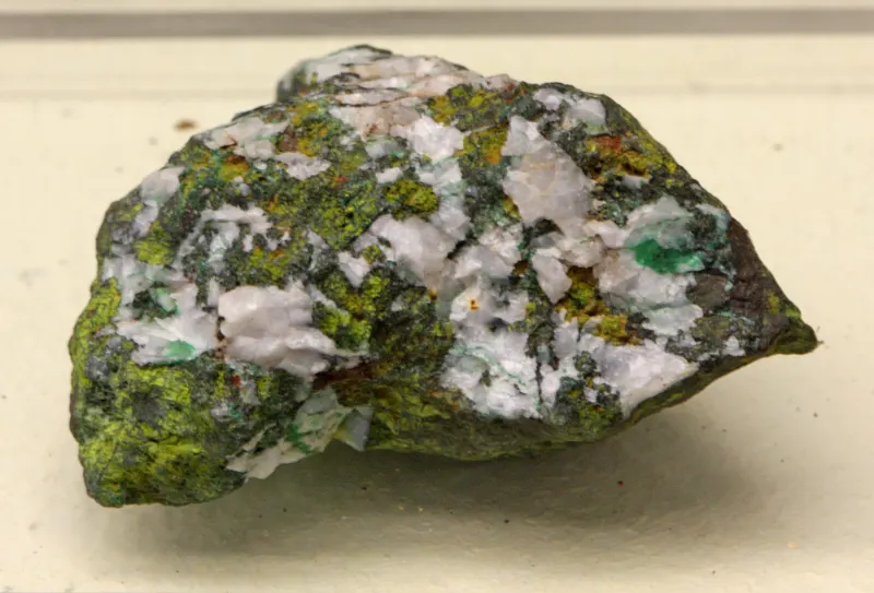 Sulvanit mineralogisches museum bonn.jpg