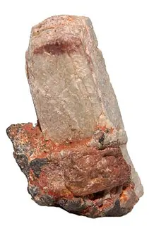 Thortveitite-ea14b.jpg
