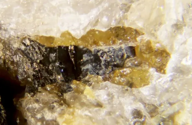 Tisinalite.jpg