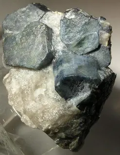 Triphylite-zr30a.jpg