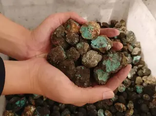 Raw-hubei-turquoise.jpg