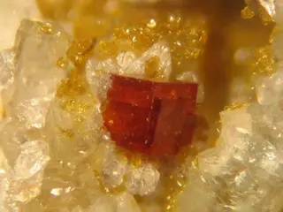 Bariopharmacosiderite, Scorodite, Alunite Supergroup-148817.jpg