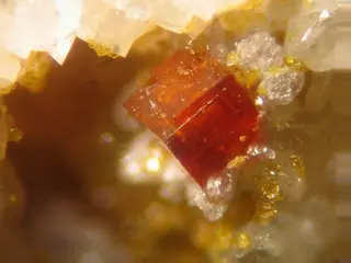 Bariopharmacosiderite, Scorodite, Alunite Supergroup-148788.jpg