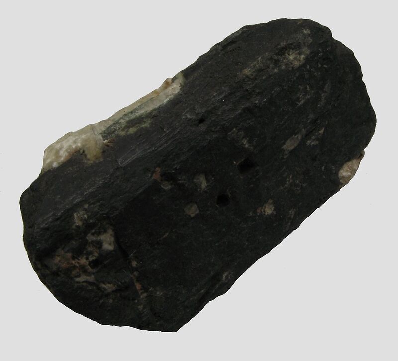 Aenigmatite