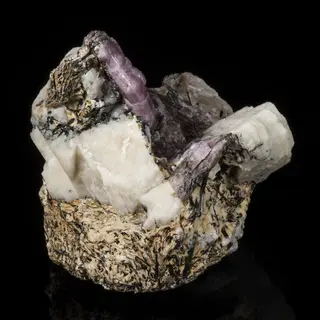 Wadeite-744672.jpg