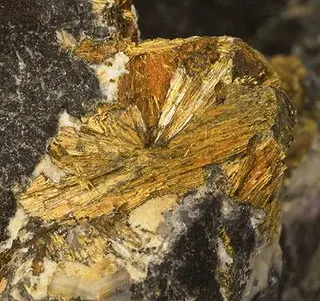 Wakabayashilite-224103.jpg