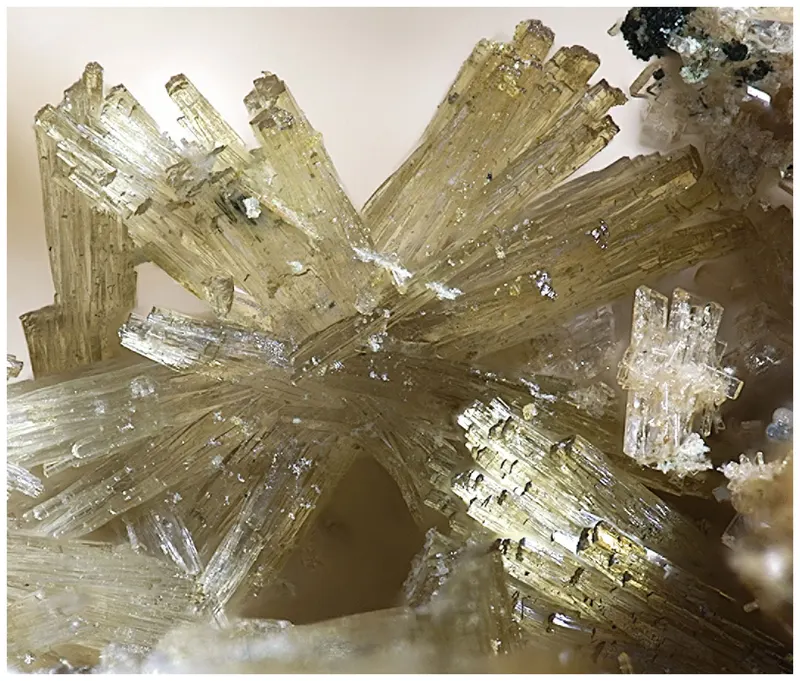 Whiteite-(CaMnFe).jpg