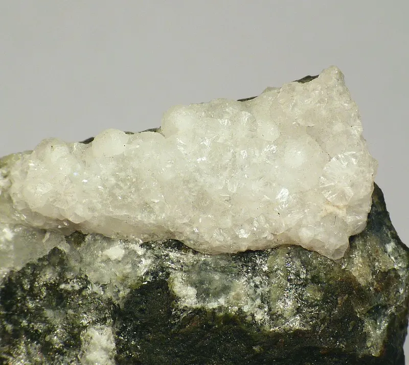 Zeophyllite-150085.jpg