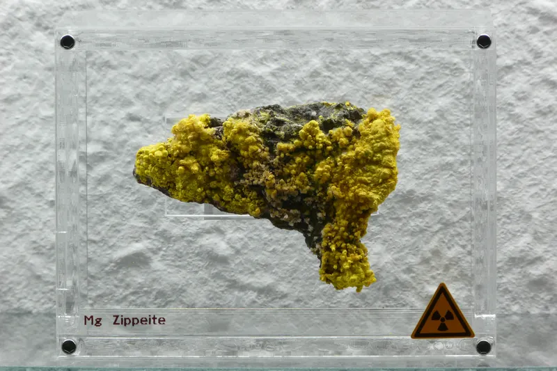 Magnesium-Zippeite.JPG
