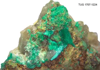 Mixite