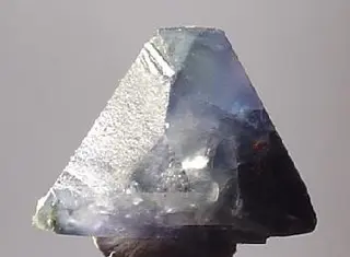 Benitoite-136234.jpg