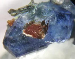 Delindeite-741009.jpg