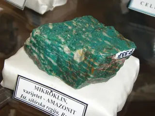 Microcline amazonite.JPG