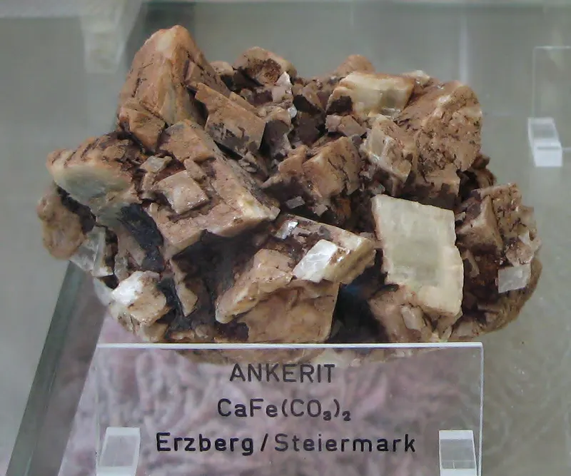 Ankerit - Erzberg, Steiermark.jpg