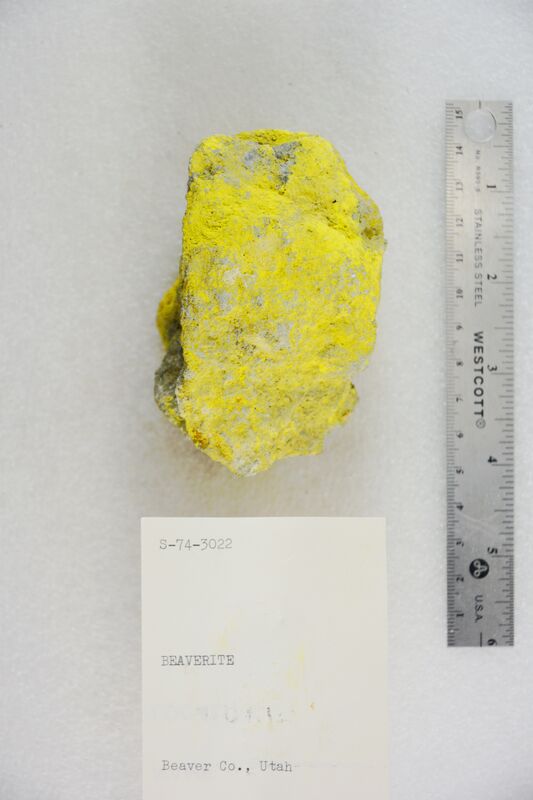 Beaverite-(Cu)