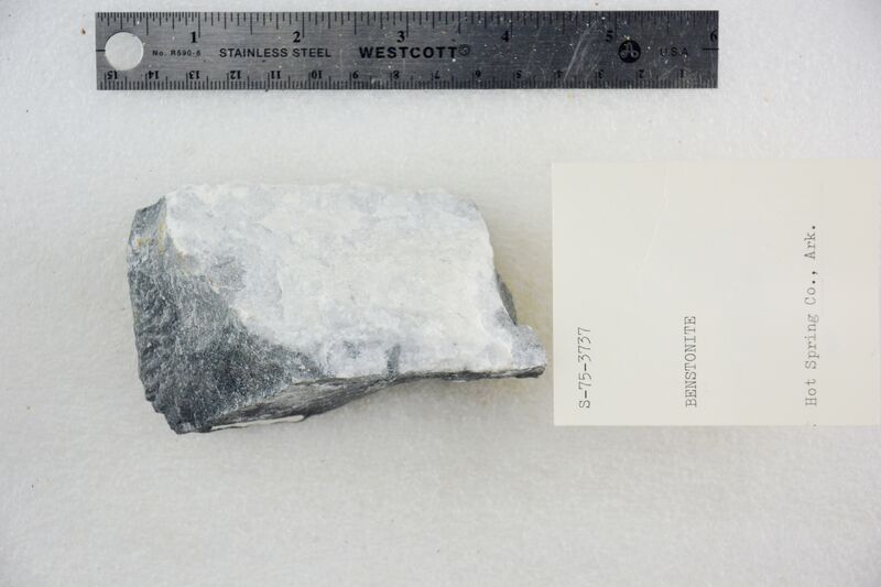 Benstonite