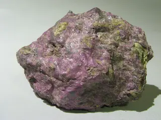 Stichtite - Tasmania 01.jpg