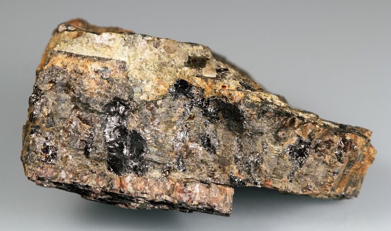 Britholite-(Y)