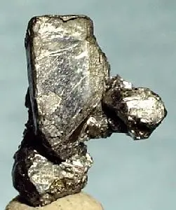 Aguilarite-Stephanite-122219.jpg