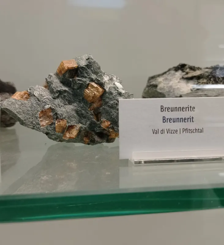 Breunnerite.jpg