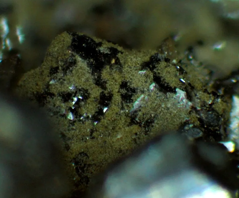 Brunogeierite-1126651.jpg