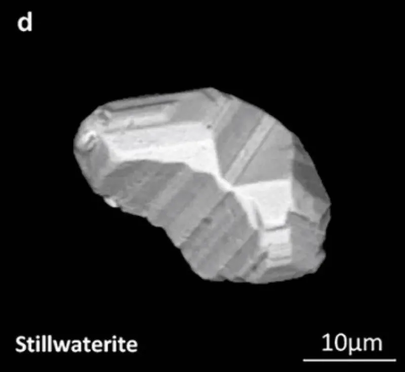 BSE images of platinum-group minerals - Stillwaterite.png