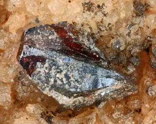 Calderonite-833200.jpg