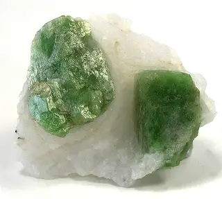 Pargasite-60727.jpg