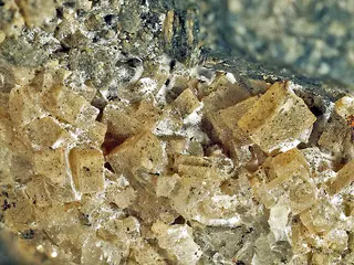 Åkermanite-1121479.jpg