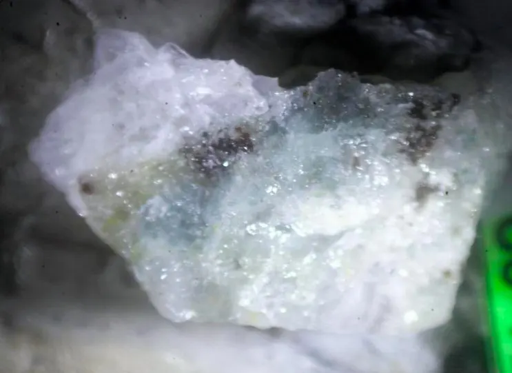 Cerchiaraite-(Al).jpg