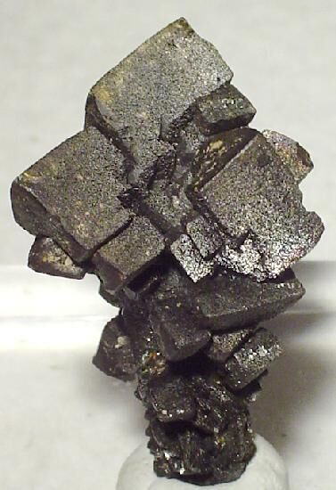 Copper-bearing Descloizite