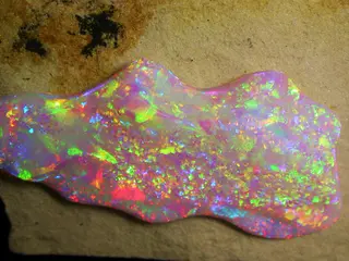 62cts Brazilian Crystal Opal.JPG