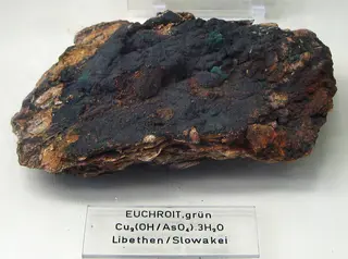 Euchroit (grün) - Libethen, Slowakei.jpg