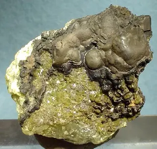 Iodargyrite-Chlorargyrite-122947.jpg