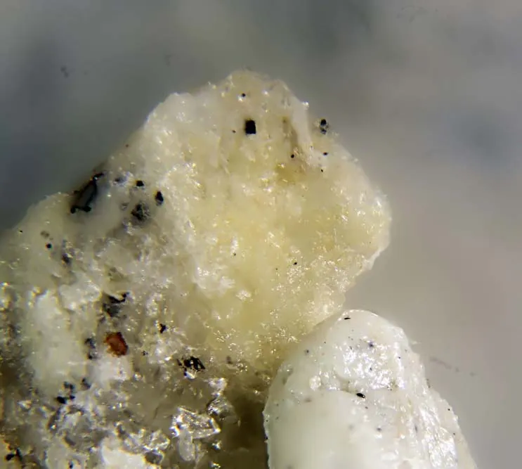 Chlormayenite.jpg