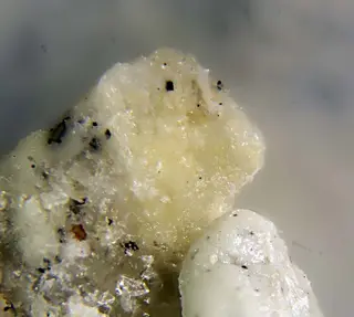Chlormayenite.jpg
