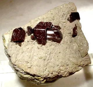 Buergerite-26410.jpg