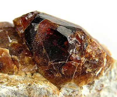 Chondrodite-mf30b.jpg